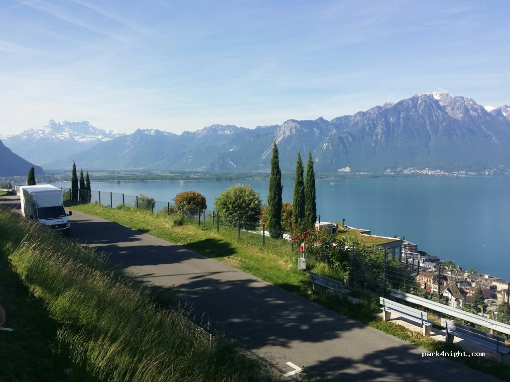 (1820) Montreux - E27 — foto