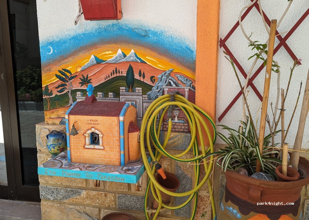 (722 00) Ierapetra - 10 Stratigou Samouil — foto