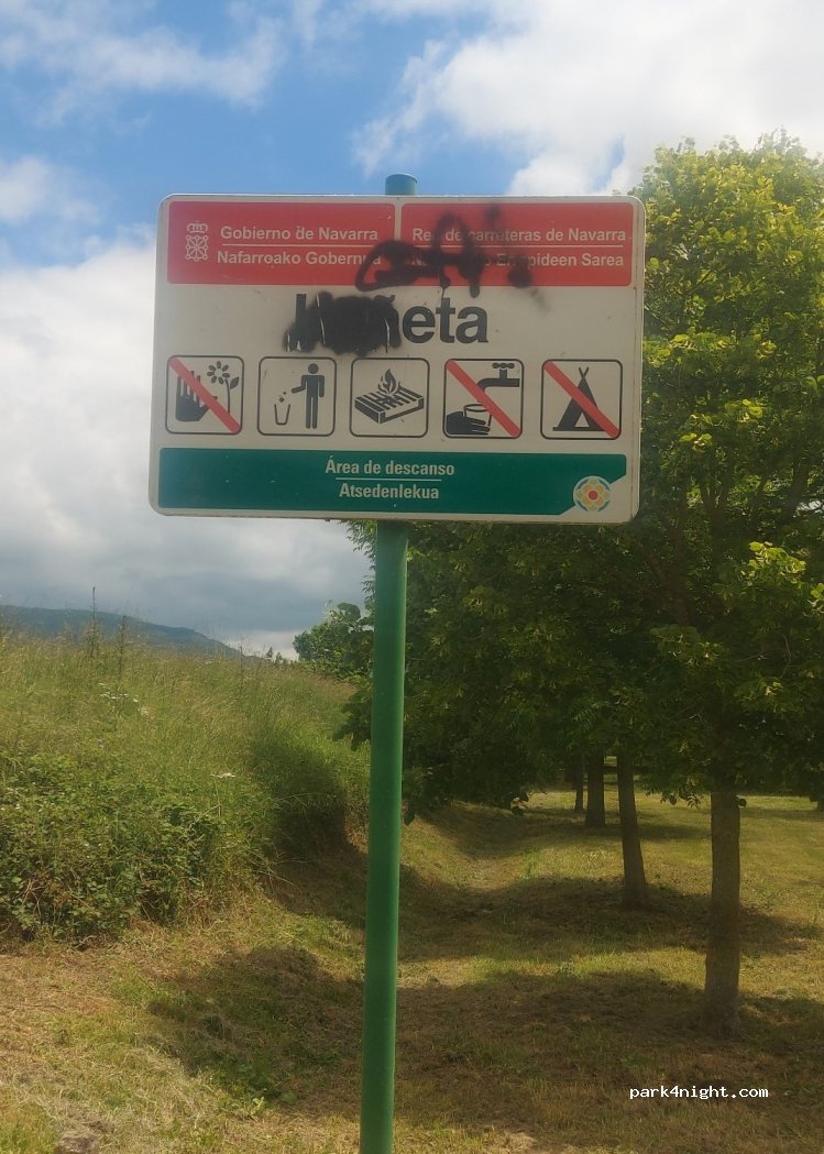 (31849) Irañeta - Unnamed Road — foto 2