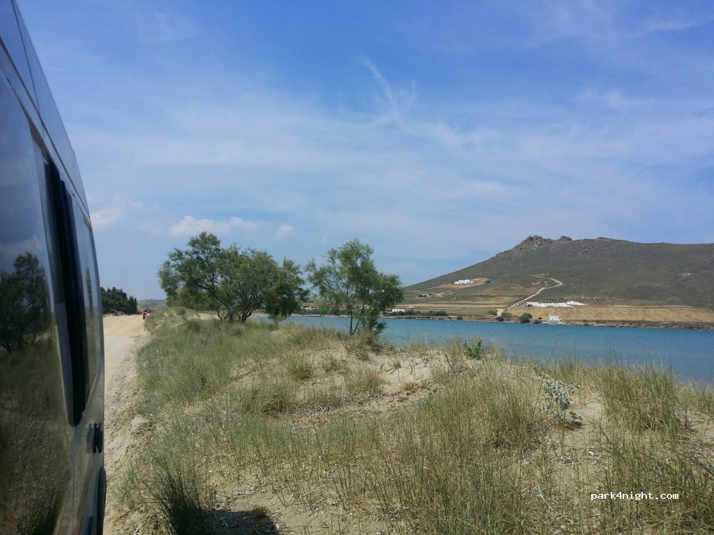 (844 00) Paros - Unnamed Road — foto 2