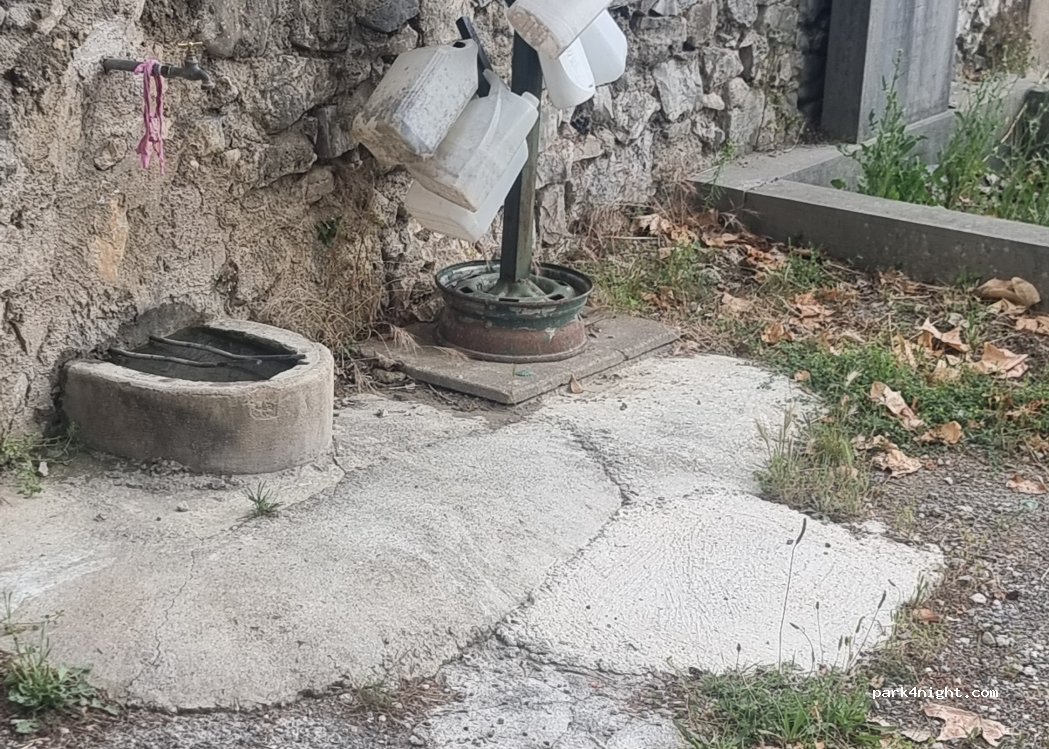 (30170) Saint-Hippolyte-du-Fort - Rue du Cimetière Protestant — foto 5