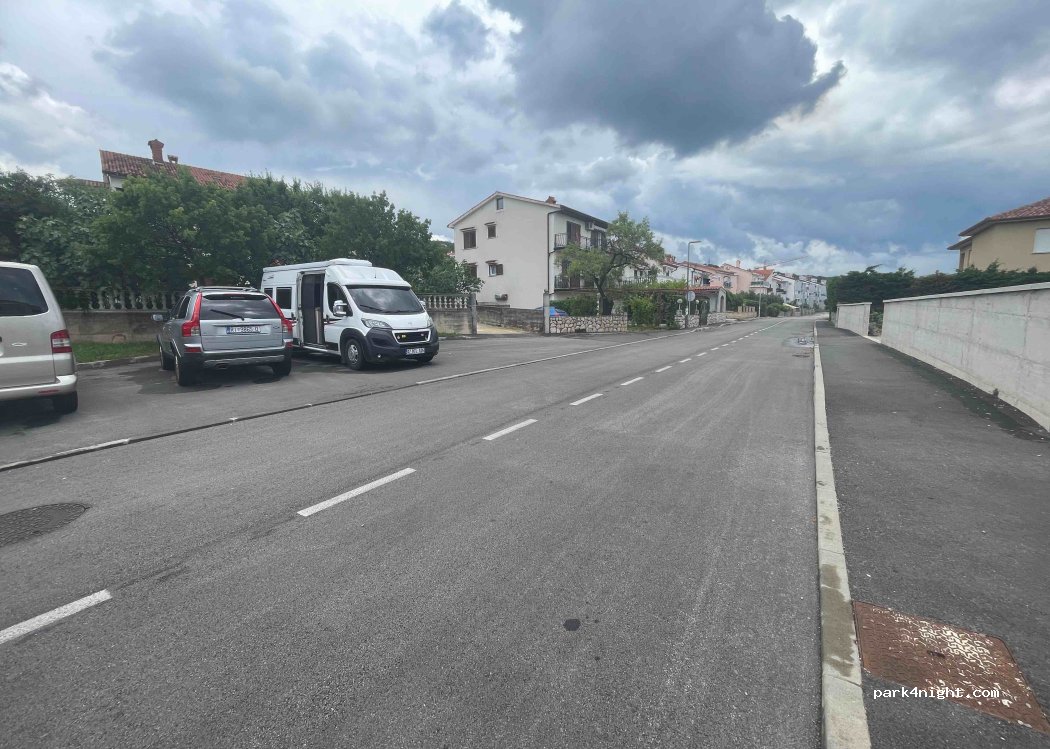 (51221) Kostrena - 38 Žarka Pezelja — foto