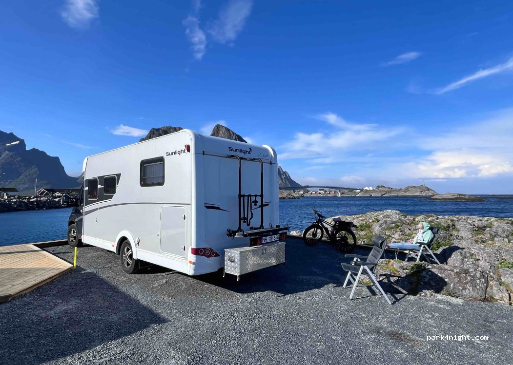 Seaside caravan parking — foto 2