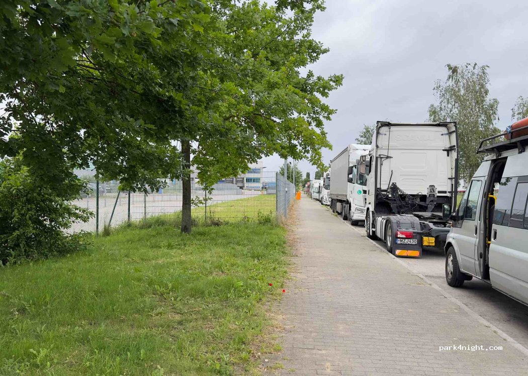 (23570) Lübeck - 6 Skandinavienallee — foto