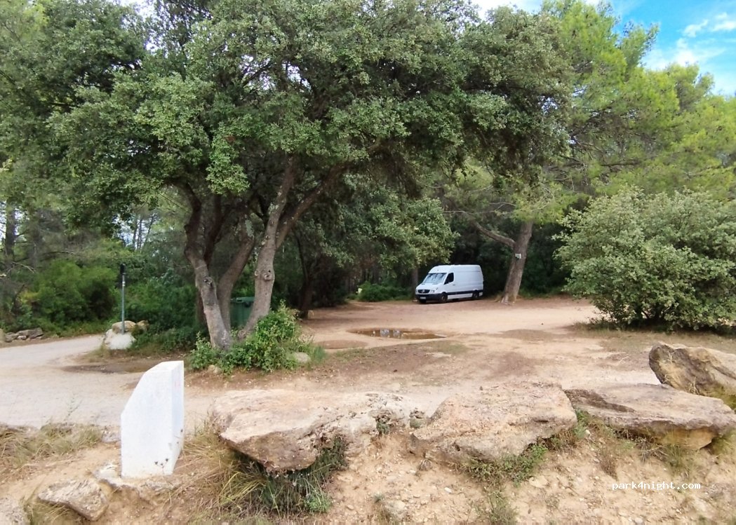 (13450) Grans - 953 Chemin des Plantades — foto 2
