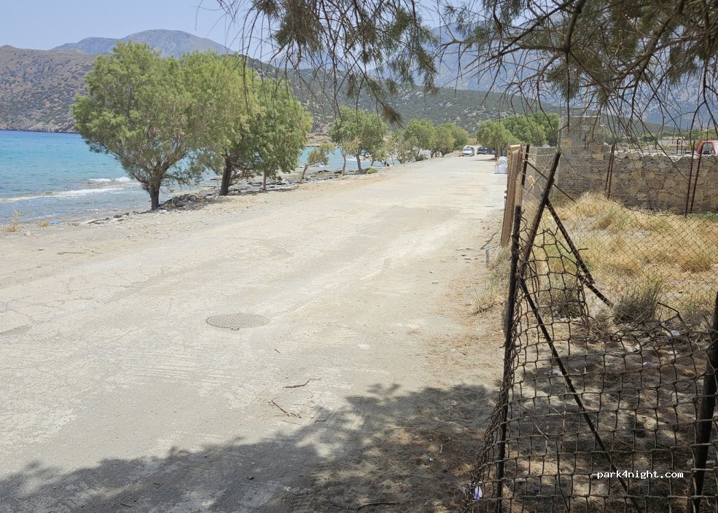 (722 00) Pachia Ammos - Unnamed Road — foto