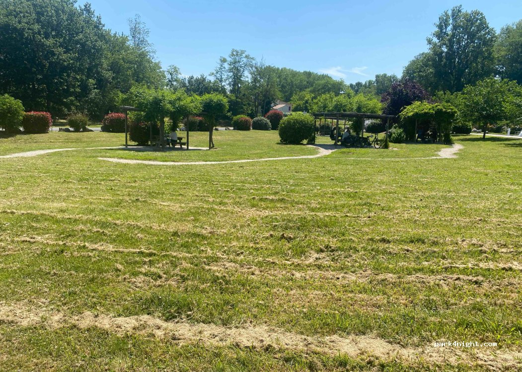 (47160) Buzet-sur-Baïse - 244 Chemin de Bacalan — foto