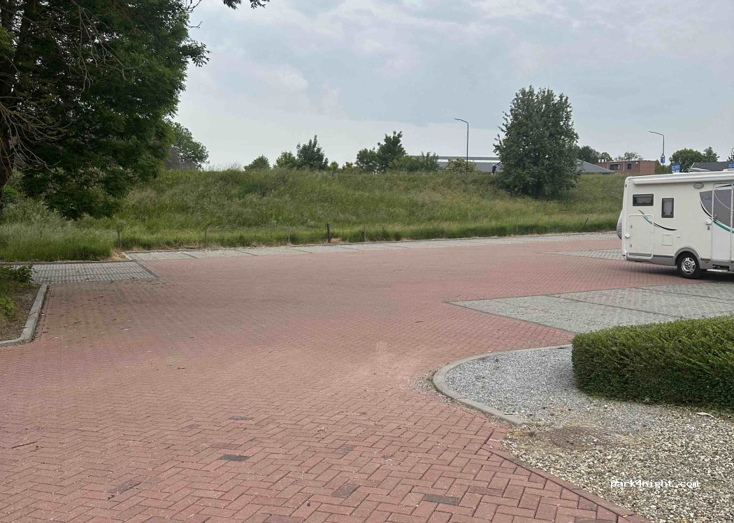 (4261 AM) Wijk en Aalburg - 4a Wijkse Bol — foto 4