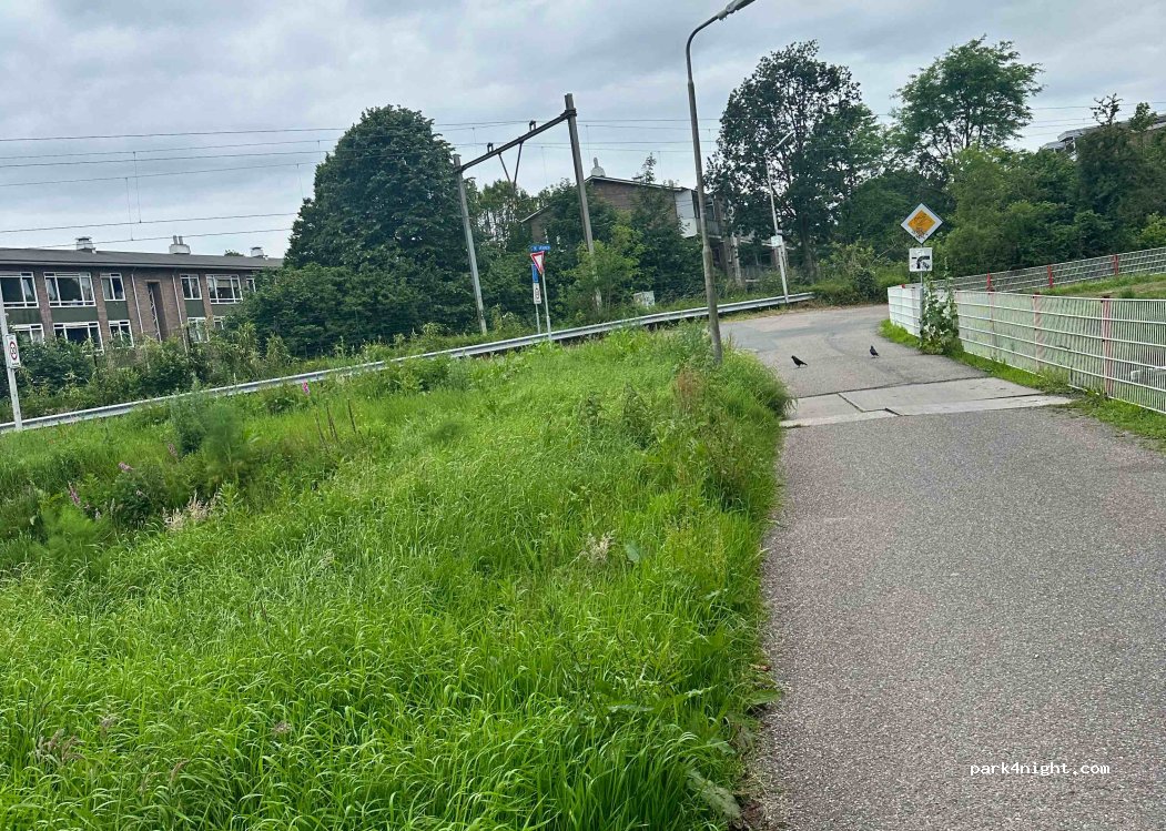 (2082 XK) Santpoort-Zuid - 4 Schoterkerkpad — foto 2