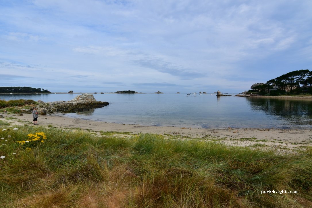 (22820) Plougrescant - 16 Kerloquin Hent Pors Scaff — foto