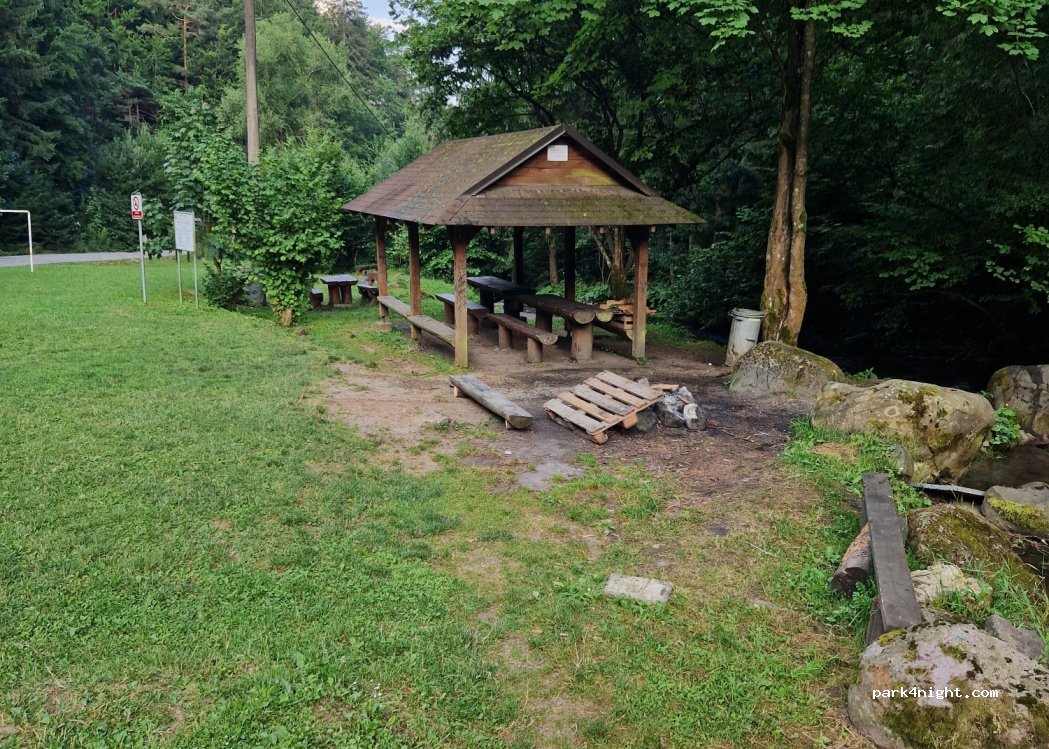 (974 05) Malachov - Unnamed Road — foto 4