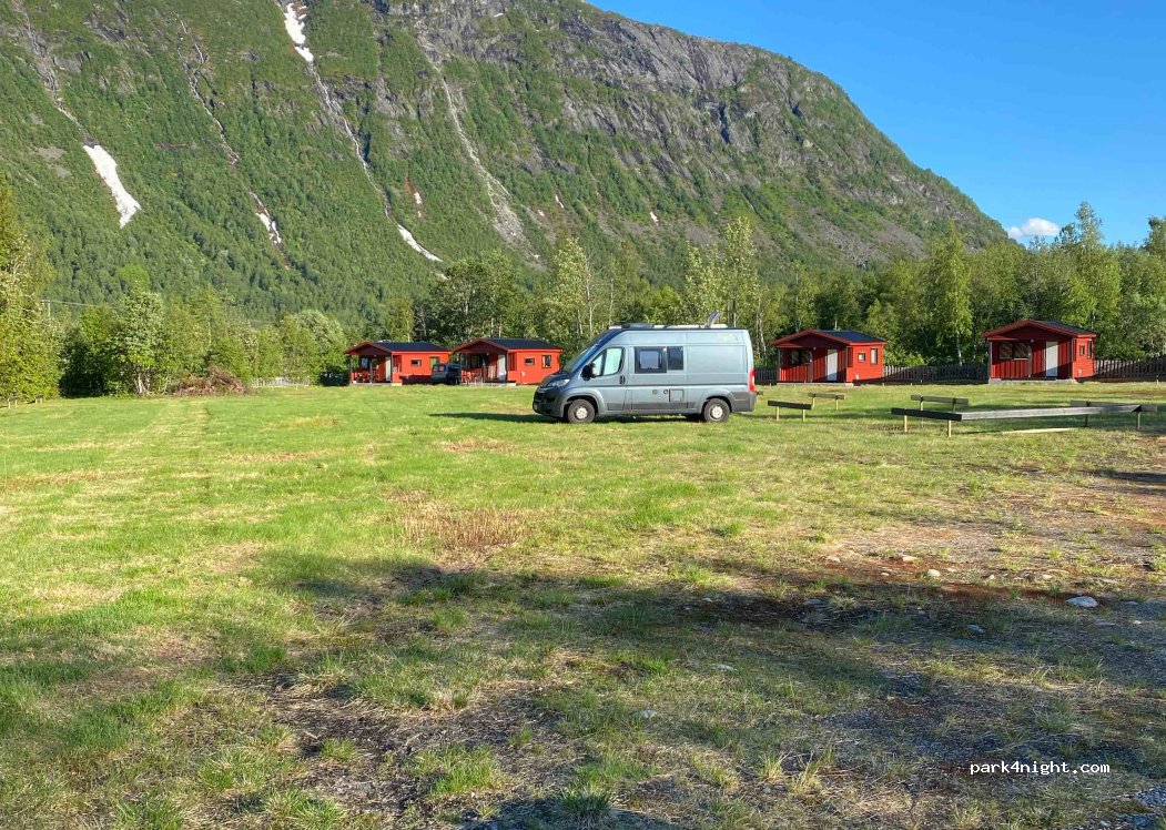 Nigardsbreen Camping & Motorhome — foto