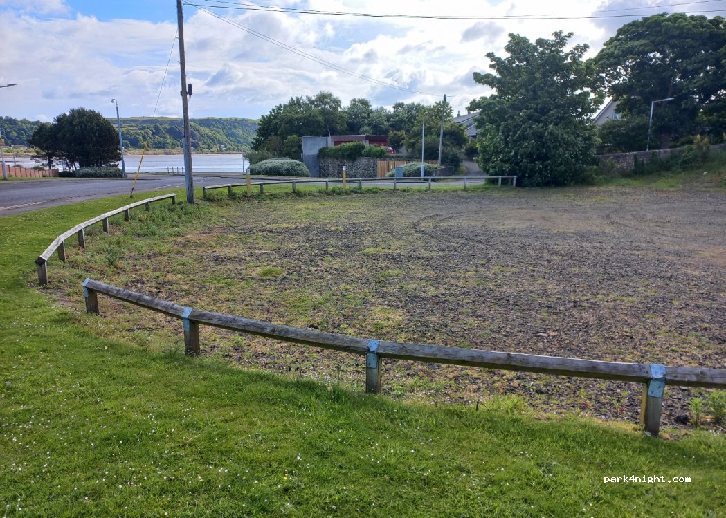 (KY3 9BS) Burntisland - Unnamed Road — foto