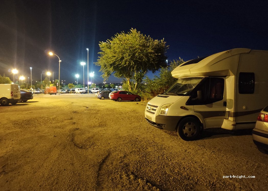 (28942) Fuenlabrada - 56B Urbanización Parque Miraflores — foto