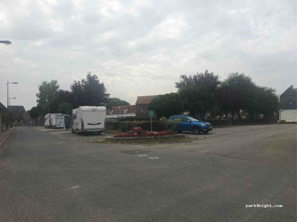 (76370) Bracquemont - Rue du Vivier — foto 4