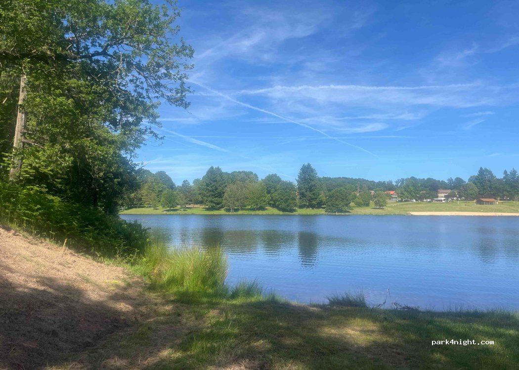 (87440) Saint-Mathieu - — foto