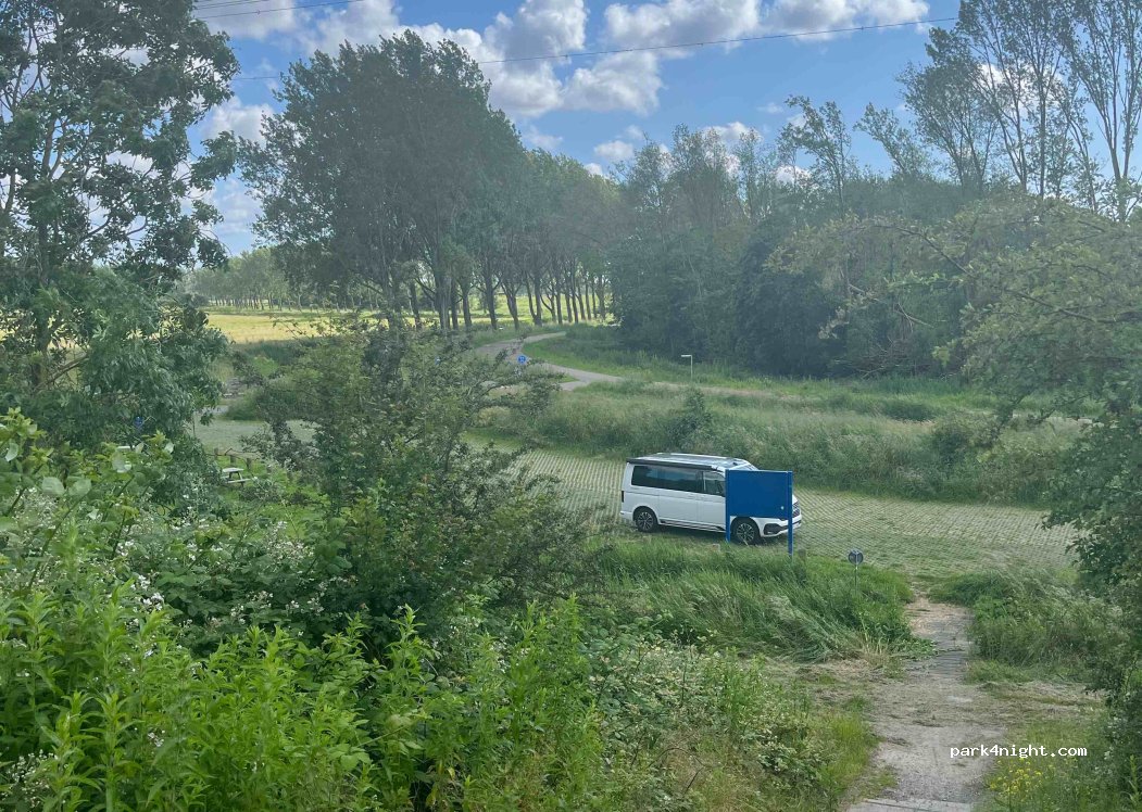 (1981 LR) Velsen-Zuid - 1 Oostbroekerweg — foto 2