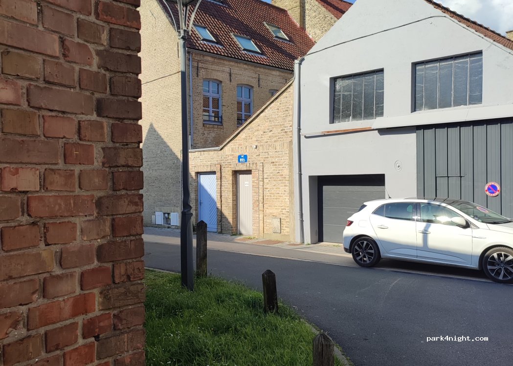 (59630) Bourbourg - 4035 Place du Général de Gaulle — foto 2