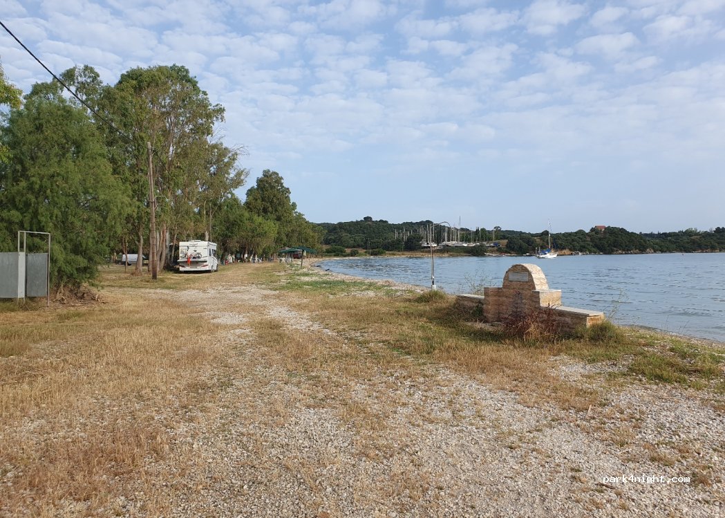 (300 02) Vonitsa - Unnamed road — foto 2