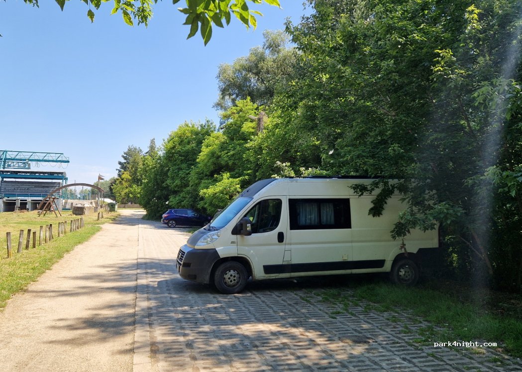 (6098) Tass - 151 Szentgyörgypuszta — foto