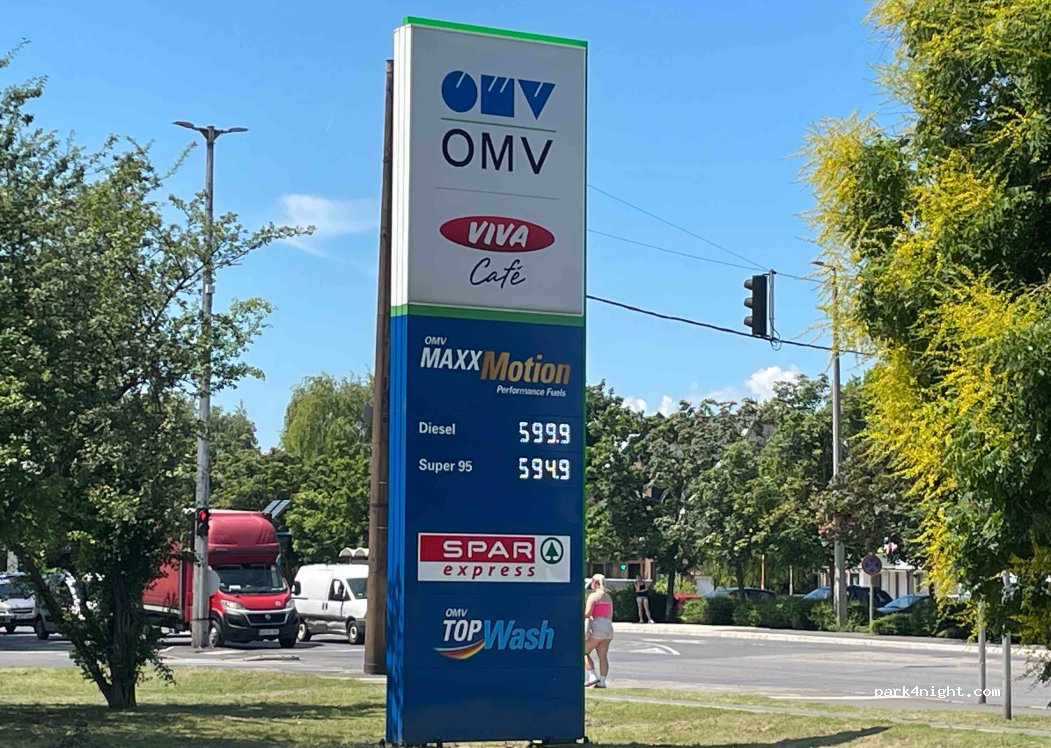 (8600) Siófok - 1 Vak Bottyán utca — foto 2