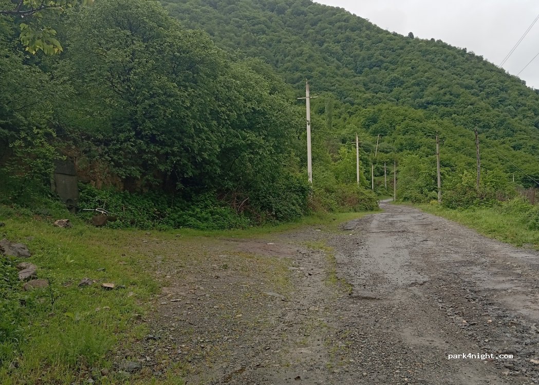 (1722) Haghpat - Unnamed Road — foto
