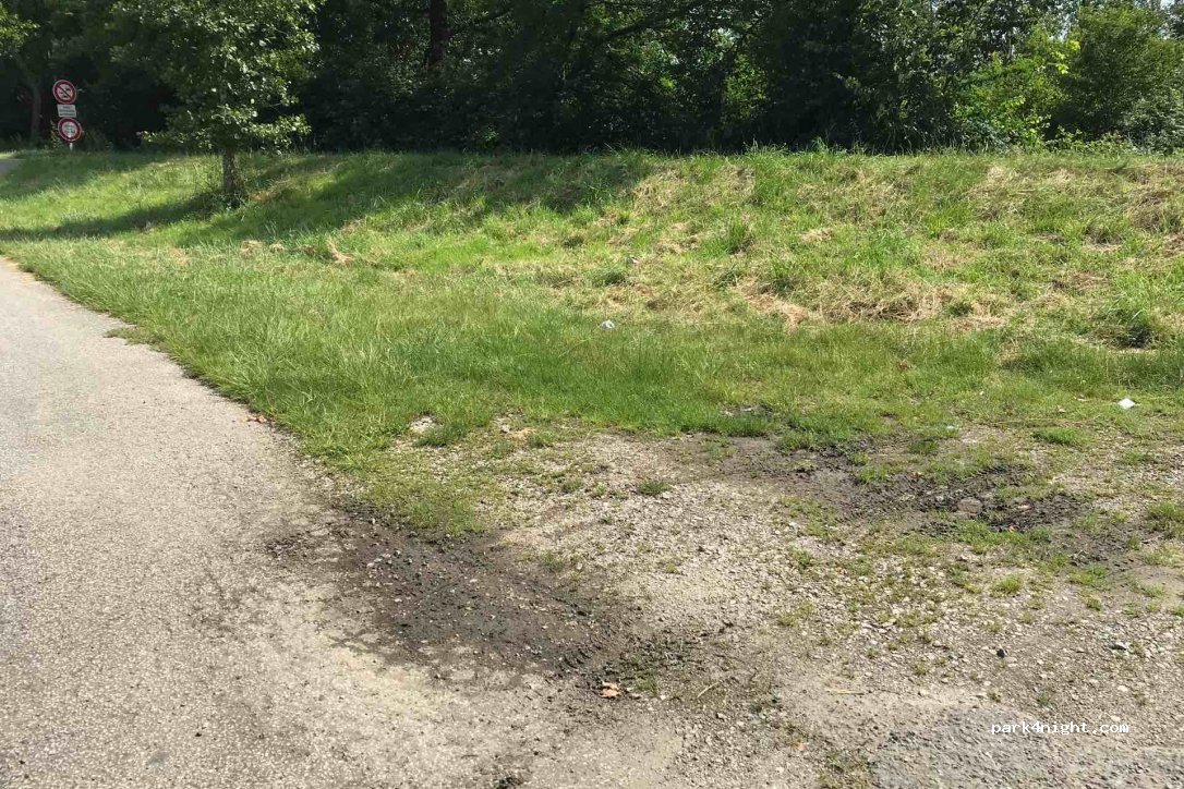 (82360) Lamagistère - Voie Verte du Canal des Deux Mers — foto 3
