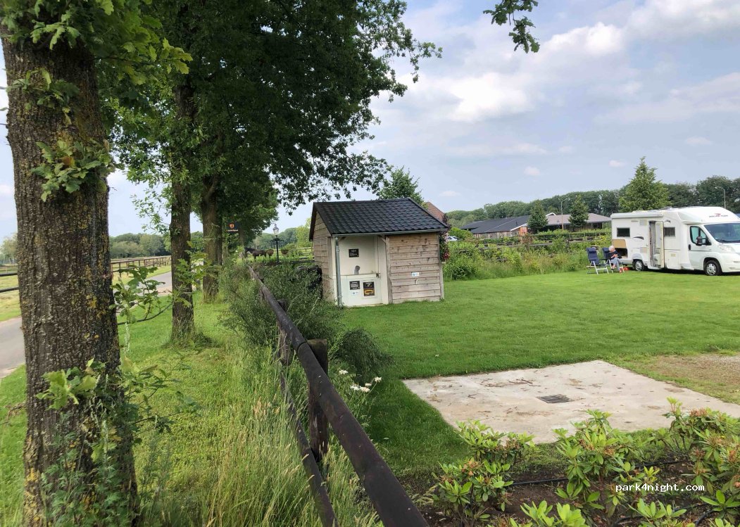 Camperplaats De Bronckhorst — foto