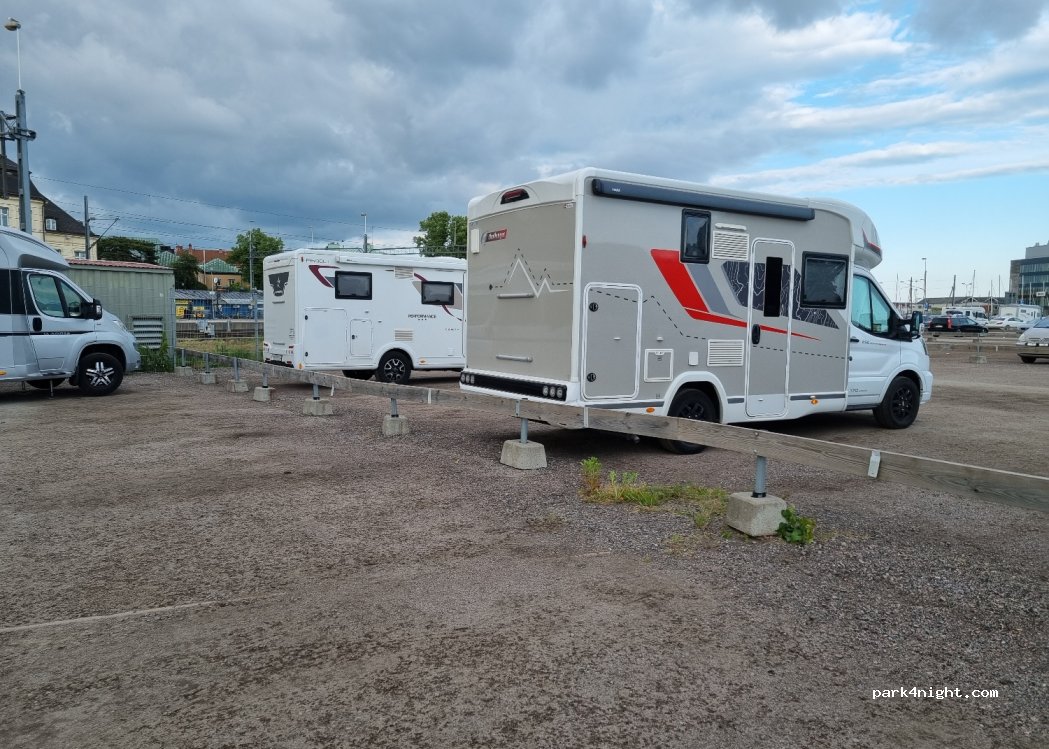 (392 31) Kalmar - 12 Ölandskajen — foto