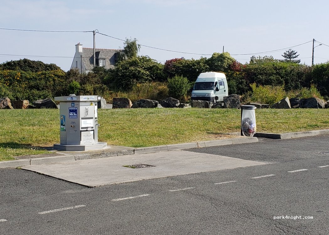 (22680) Binic-Étables-sur-Mer - 1 Rue des Perrières — foto