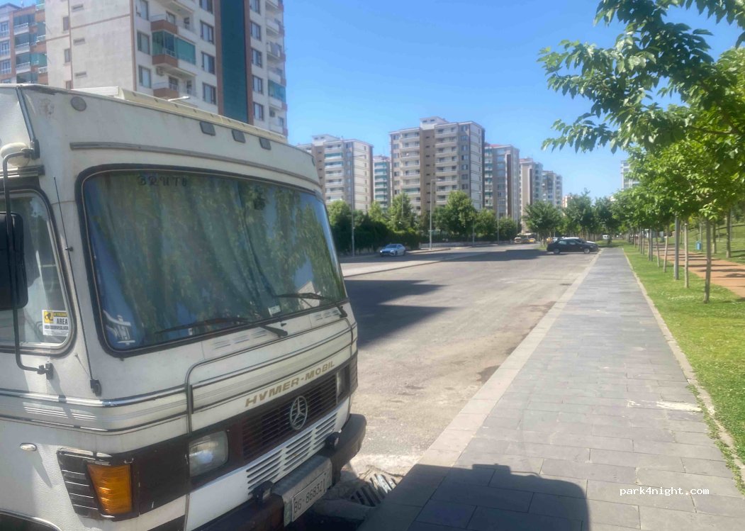 (21070) Kayapınar - Nazım Hikmet Caddesi — foto