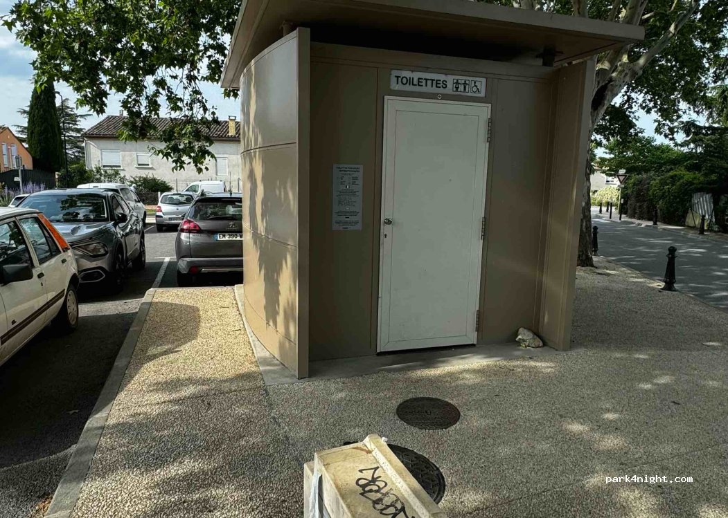 (30700) Saint-Quentin-la-Poterie - 130 Avenue du 14 Juillet — foto 3