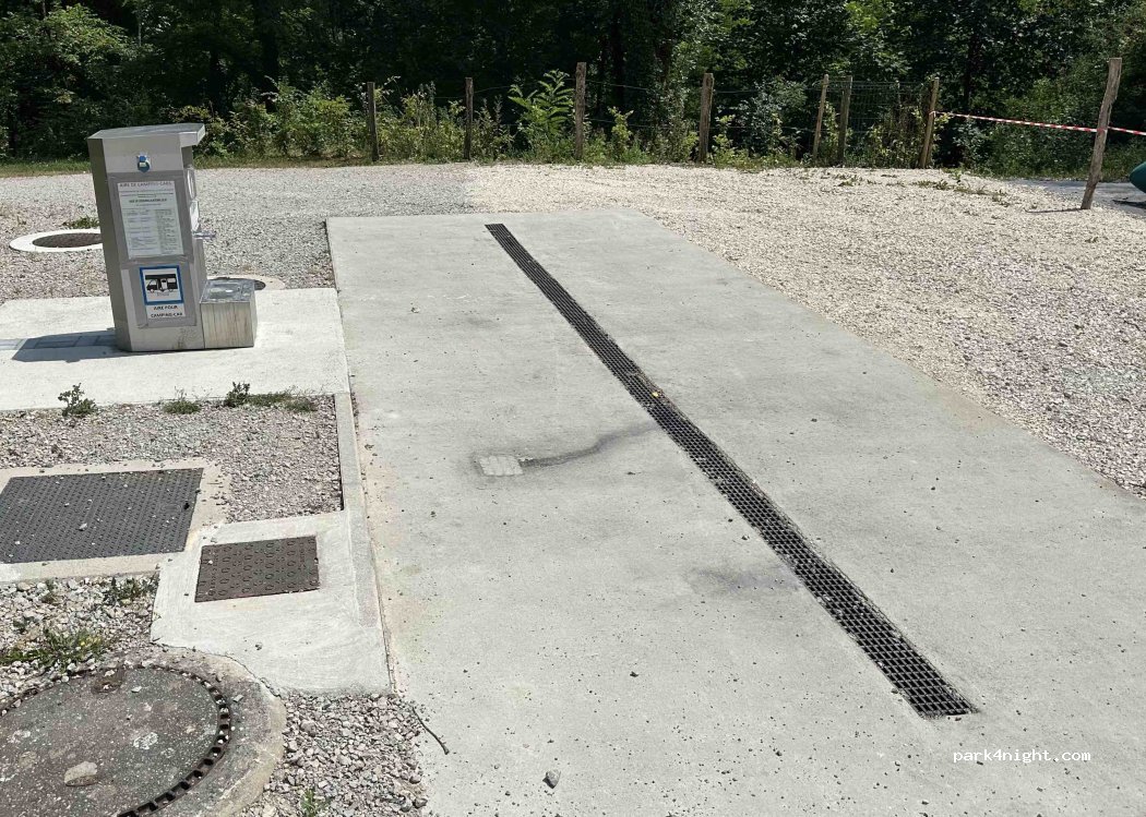(39130) Pont-de-Poitte - 3939 Aux Cités — foto 2