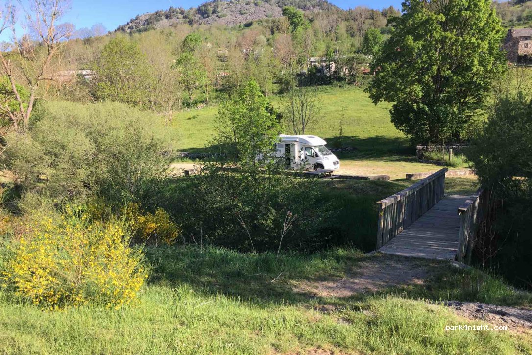 (43260) Montusclat - Le Bourg — foto 2