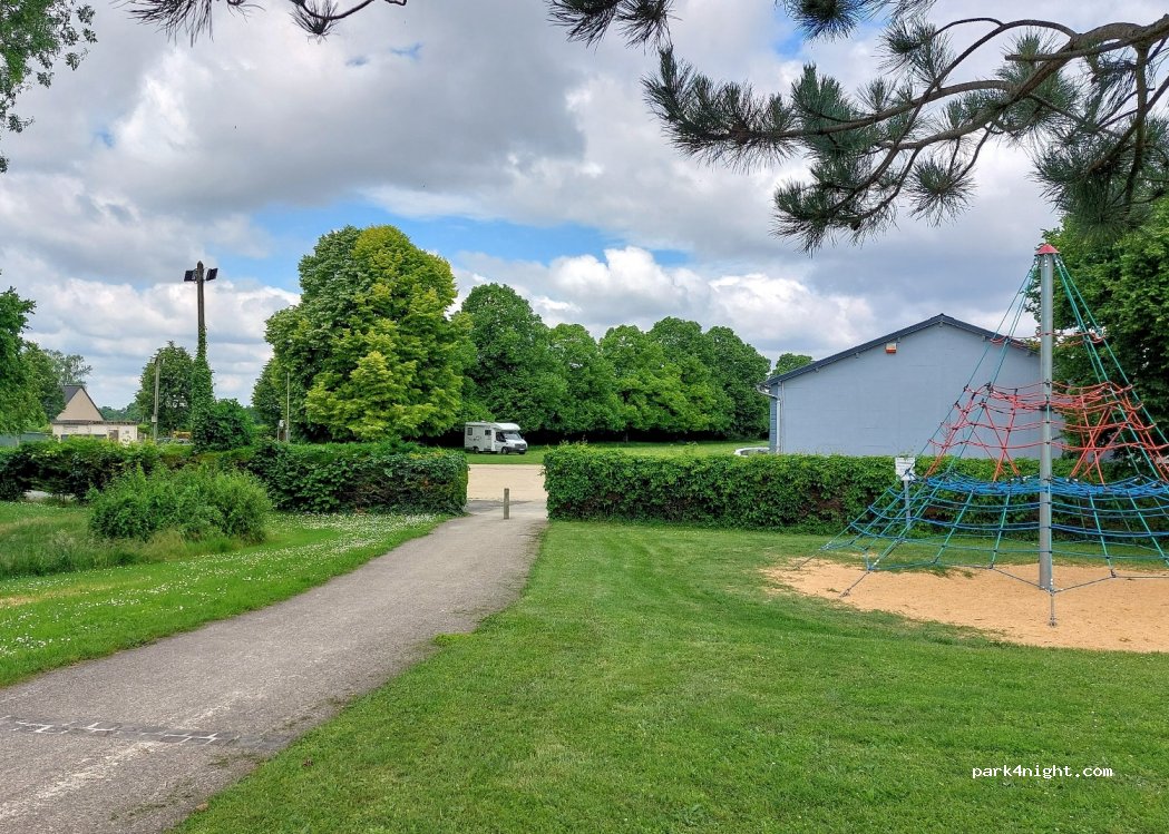 (49680) Neuillé - 4 Route de la Croix Marion — foto