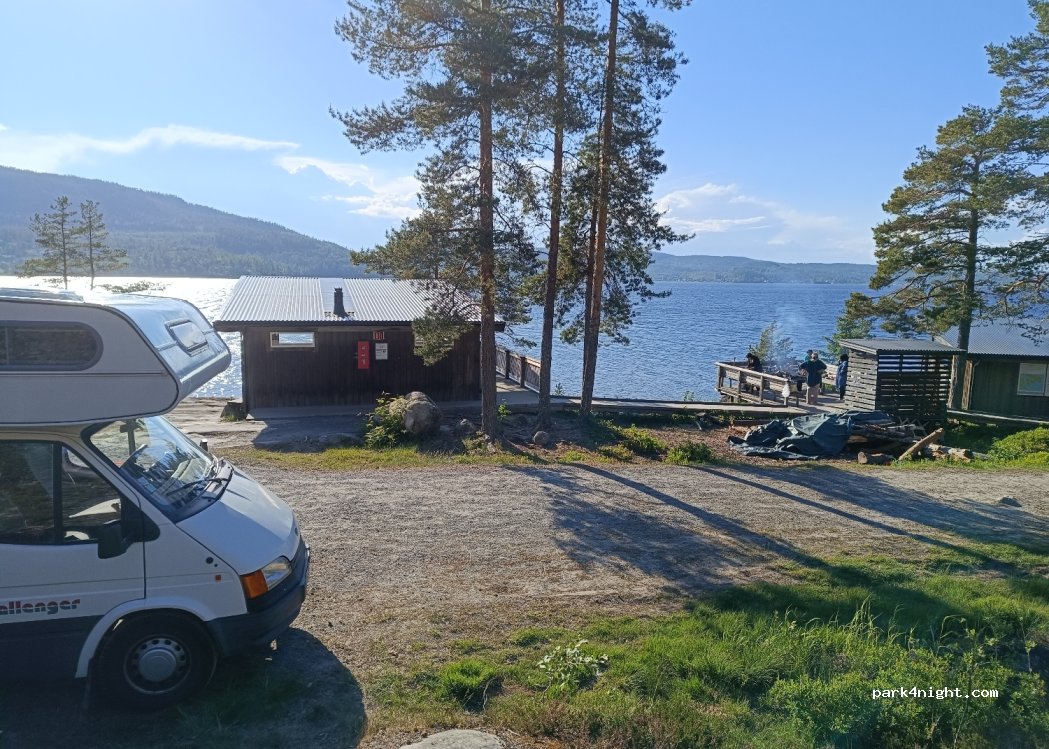 (892 92) Fjälluddsvägen - — foto