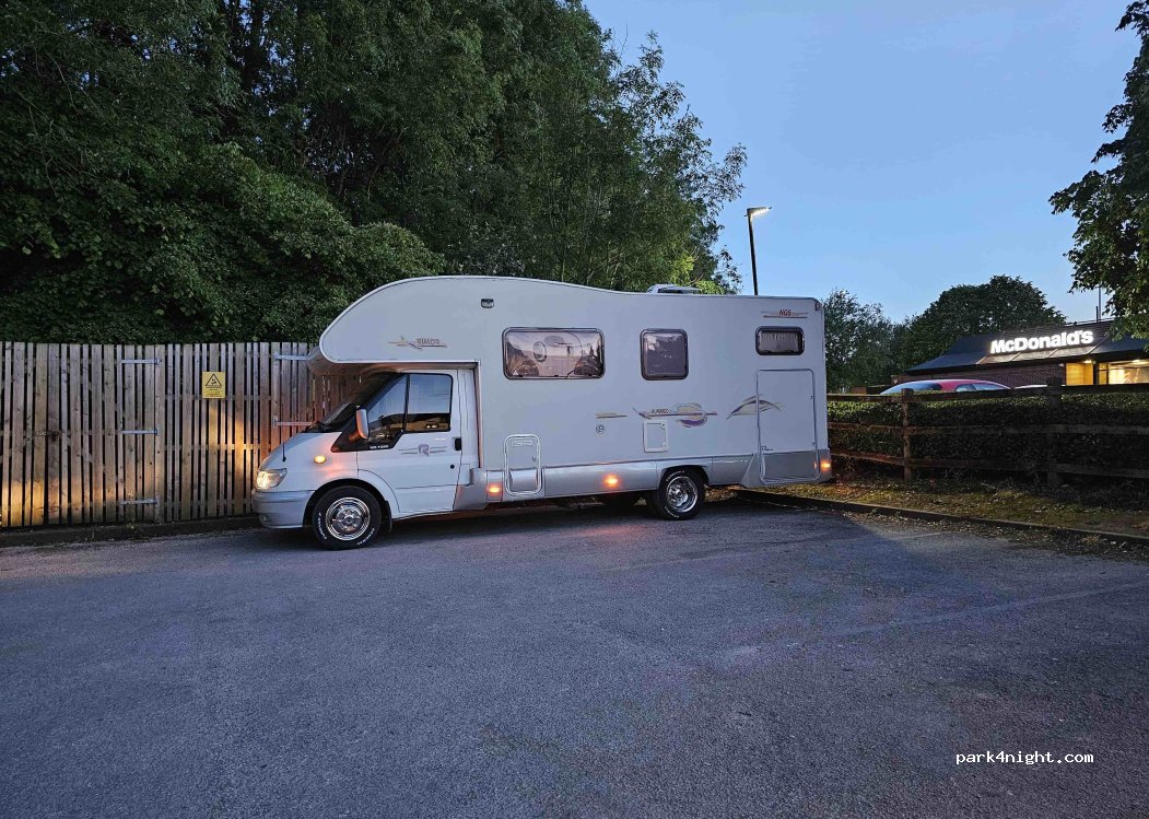 (ST3 7WA) Stoke-on-Trent - Lysander Road — foto