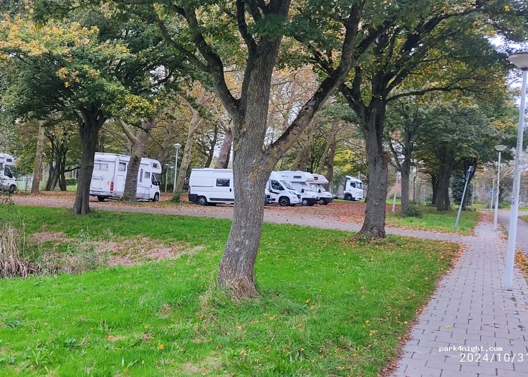 (1067 BB) Amsterdam - 4 Han Hollanderlaan — foto 5