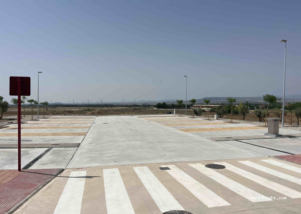 (31510) Fustiñana - 53 Calle Santa Lucía — foto