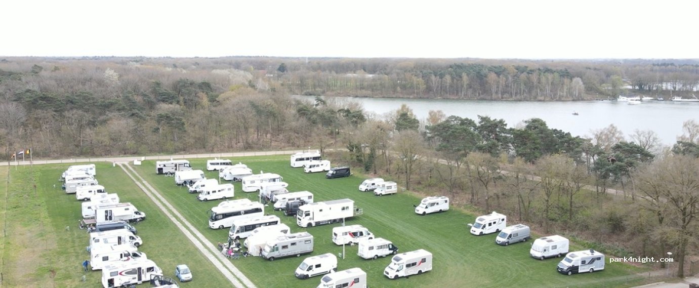 Camperplaats Jachthaven 't Leuken  — foto