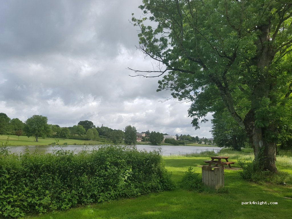 (36230) Neuvy-Saint-Sépulchre - Les Pierres Bures — foto