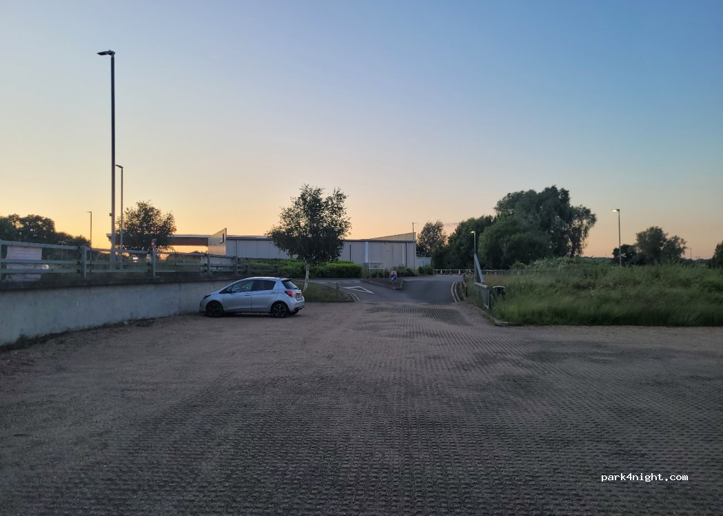 (SG18 0NA) Biggleswade - Bells Brk — foto 2