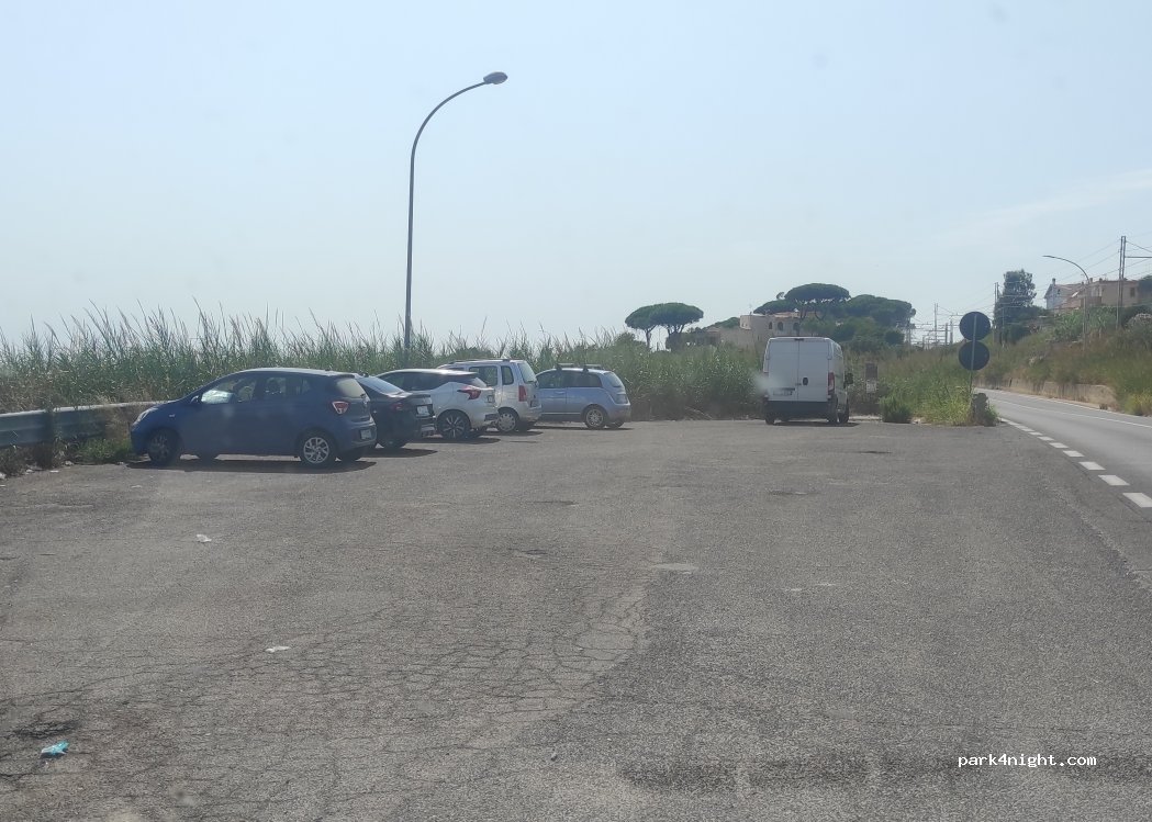 (00058) Santa Marinella - 23 Via delle Acacie — foto