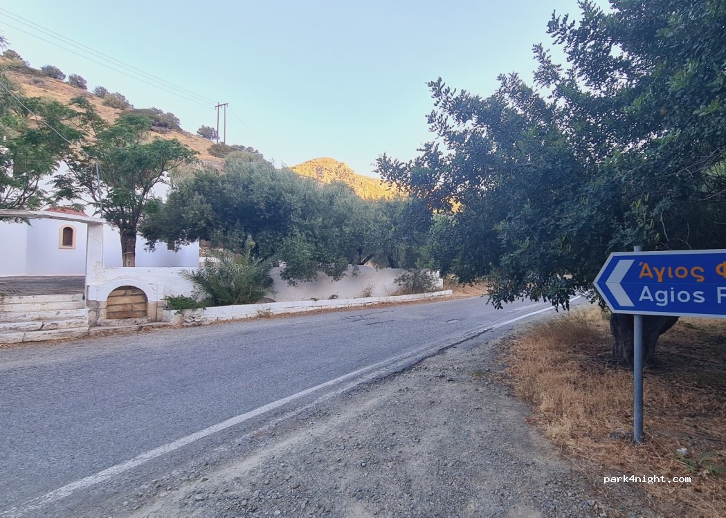 (720 55) Makris Gialos - Eparchiaki Odos Koutsouras-Stavrochoriou — foto 2