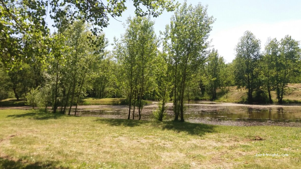 (63270) Vic-le-Comte - Unnamed Road — foto