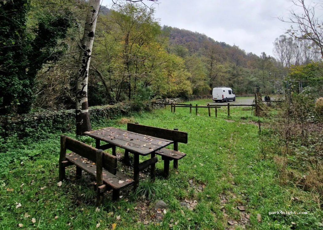 (16010) Rossiglione - Via tiglieto — foto 2
