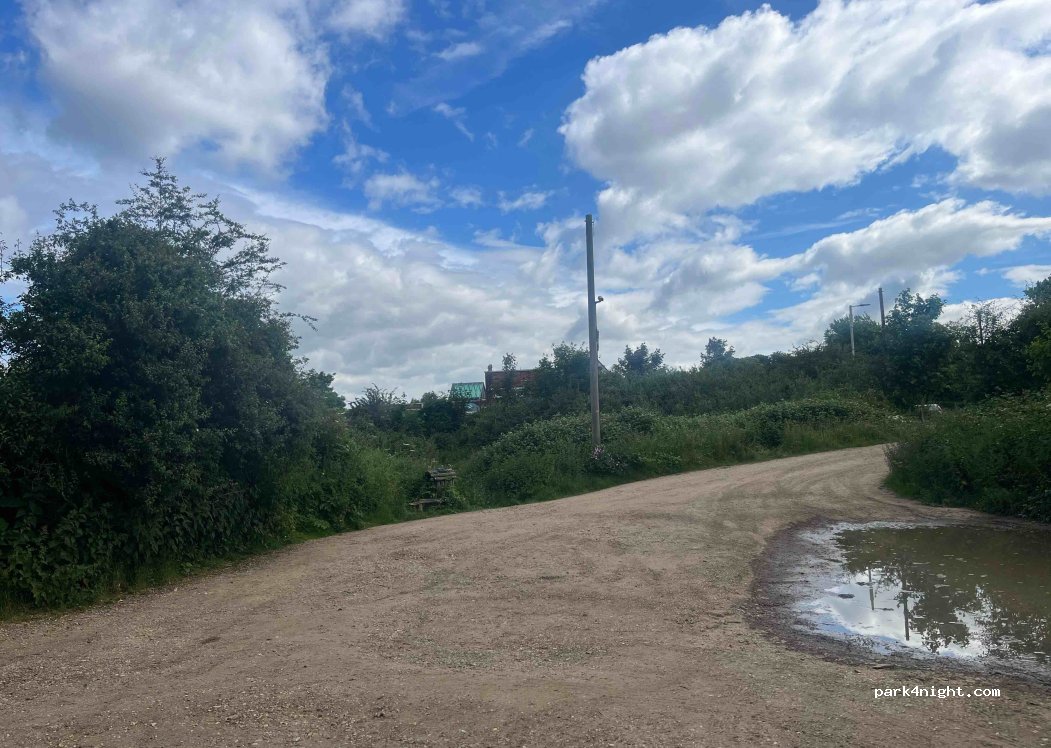 (SG6 4LG) Hitchin - Wilbury Hills Road — foto 2