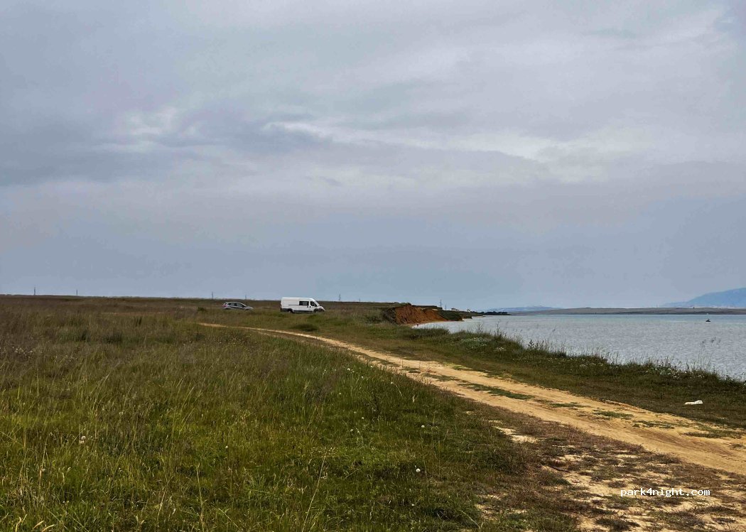 (23233) Privlaka - Unnamed Road — foto