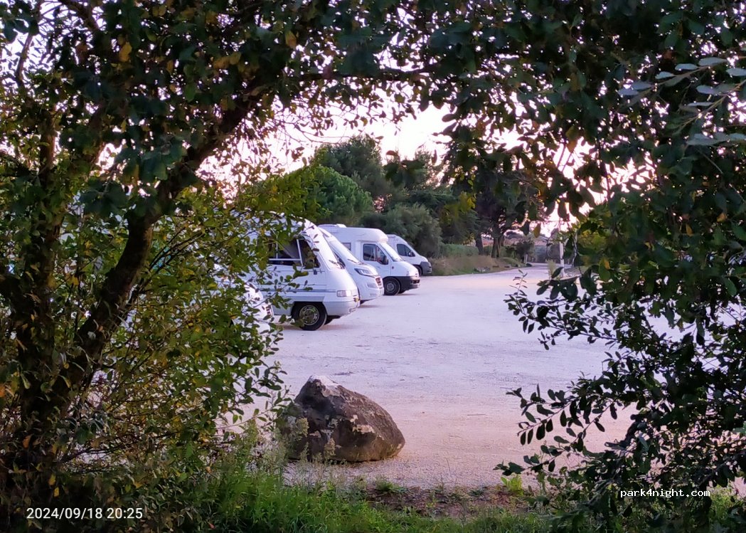 (17590) Ars-en-Ré - 25B Quai de la Prée — foto 2
