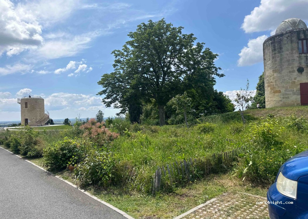 (33240) Saint-André-de-Cubzac - 13 Rue des Moulins — foto